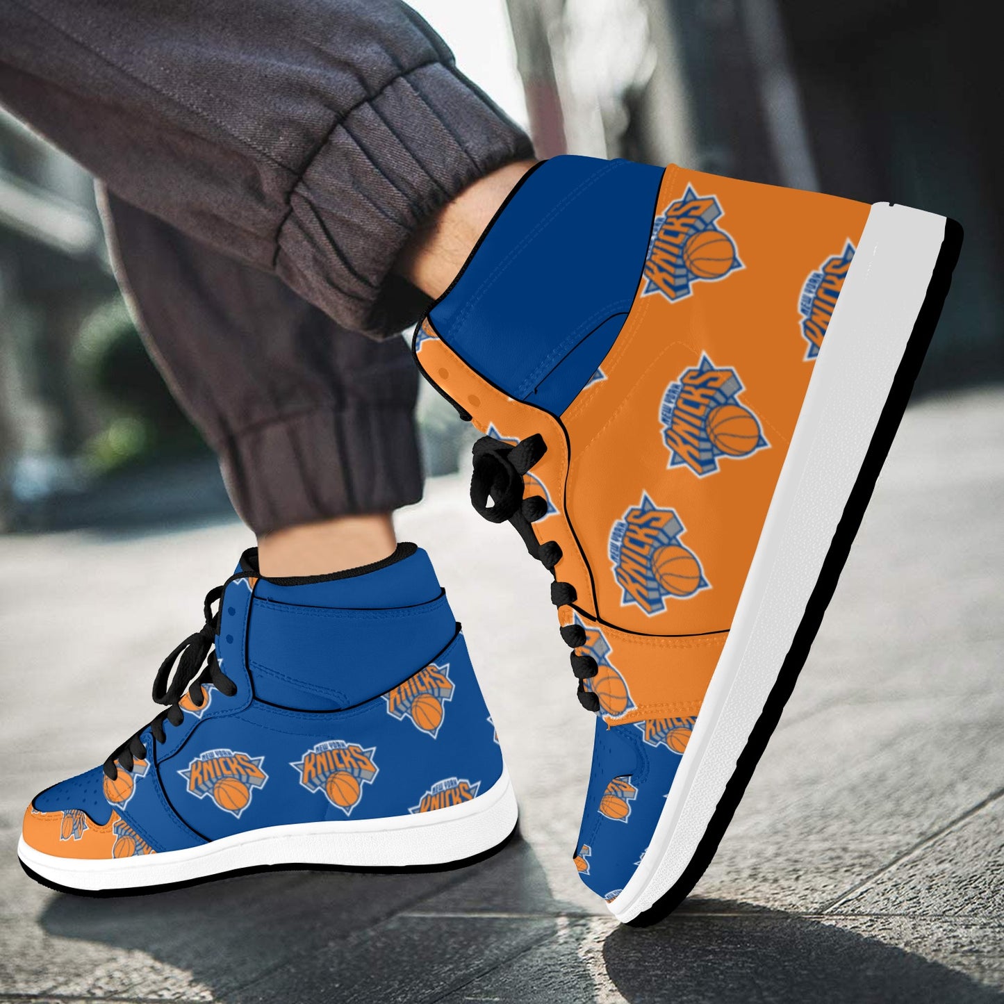 New York Knicks Men's High Top Sneakers