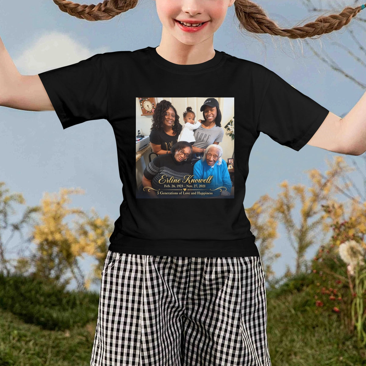 Zettie 5 Girls' T-Shirt